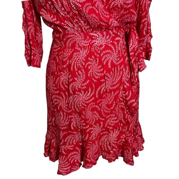 Welcome to my closet! - Picture 6 of 16